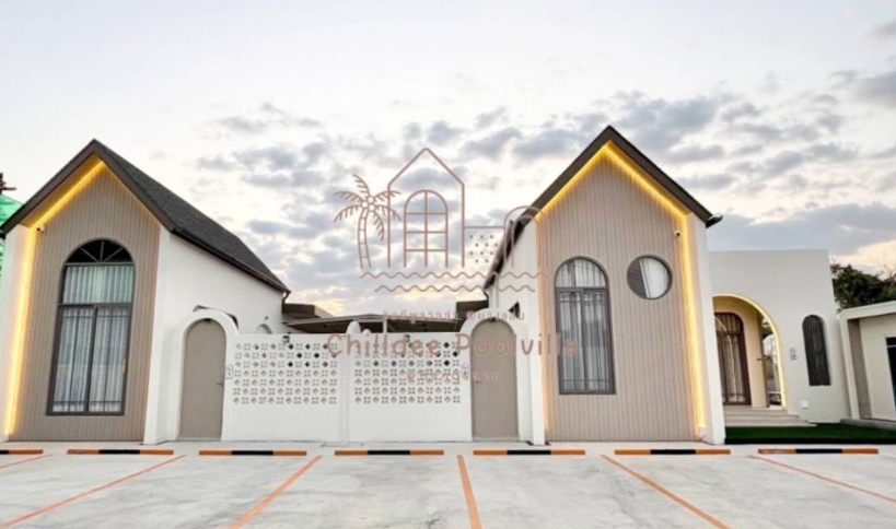 poolvilla bangsaen